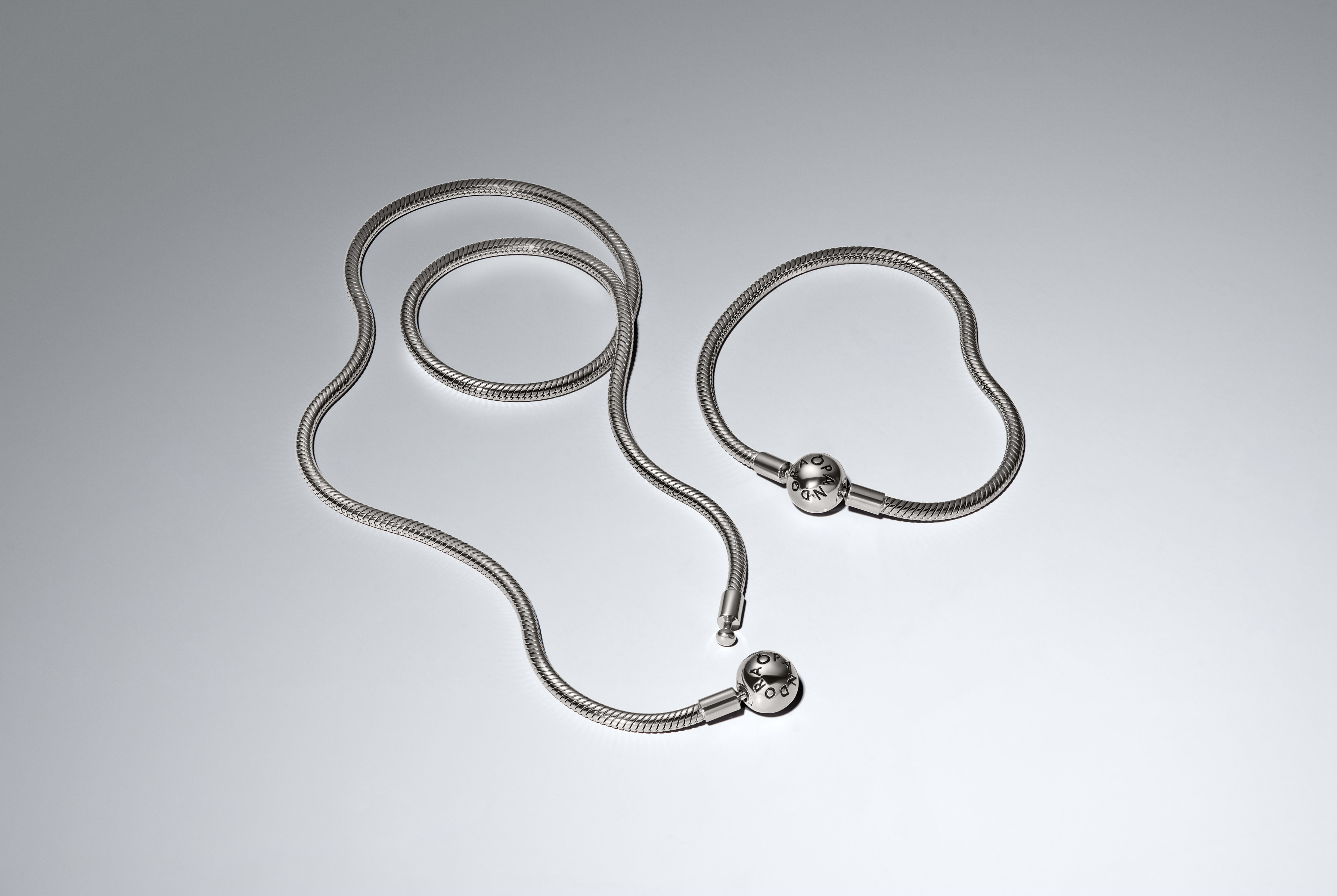 Pandora Moments Schlangen-Gliederarmband 594595C00-19