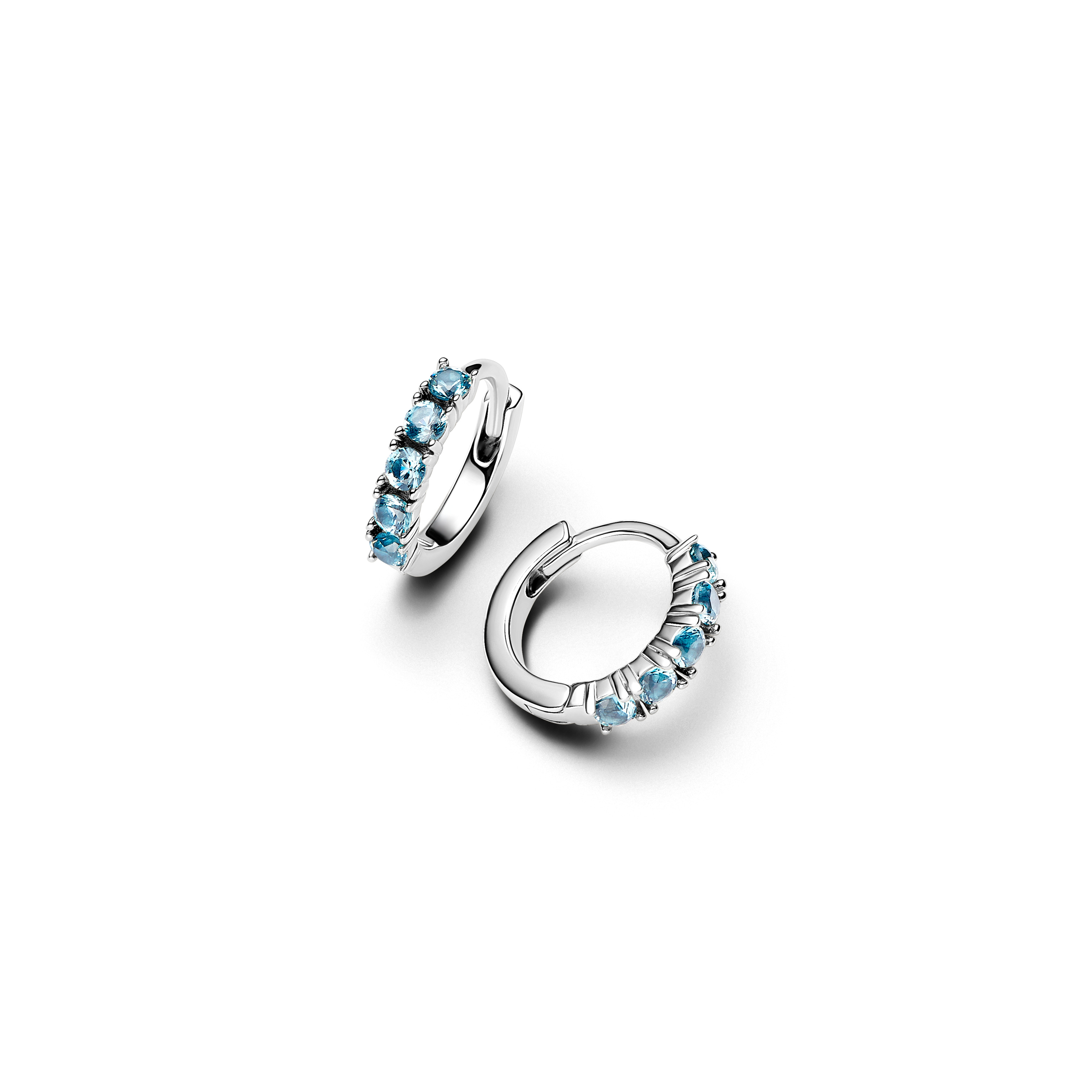 Pandora Timeless Creolen 293849C01