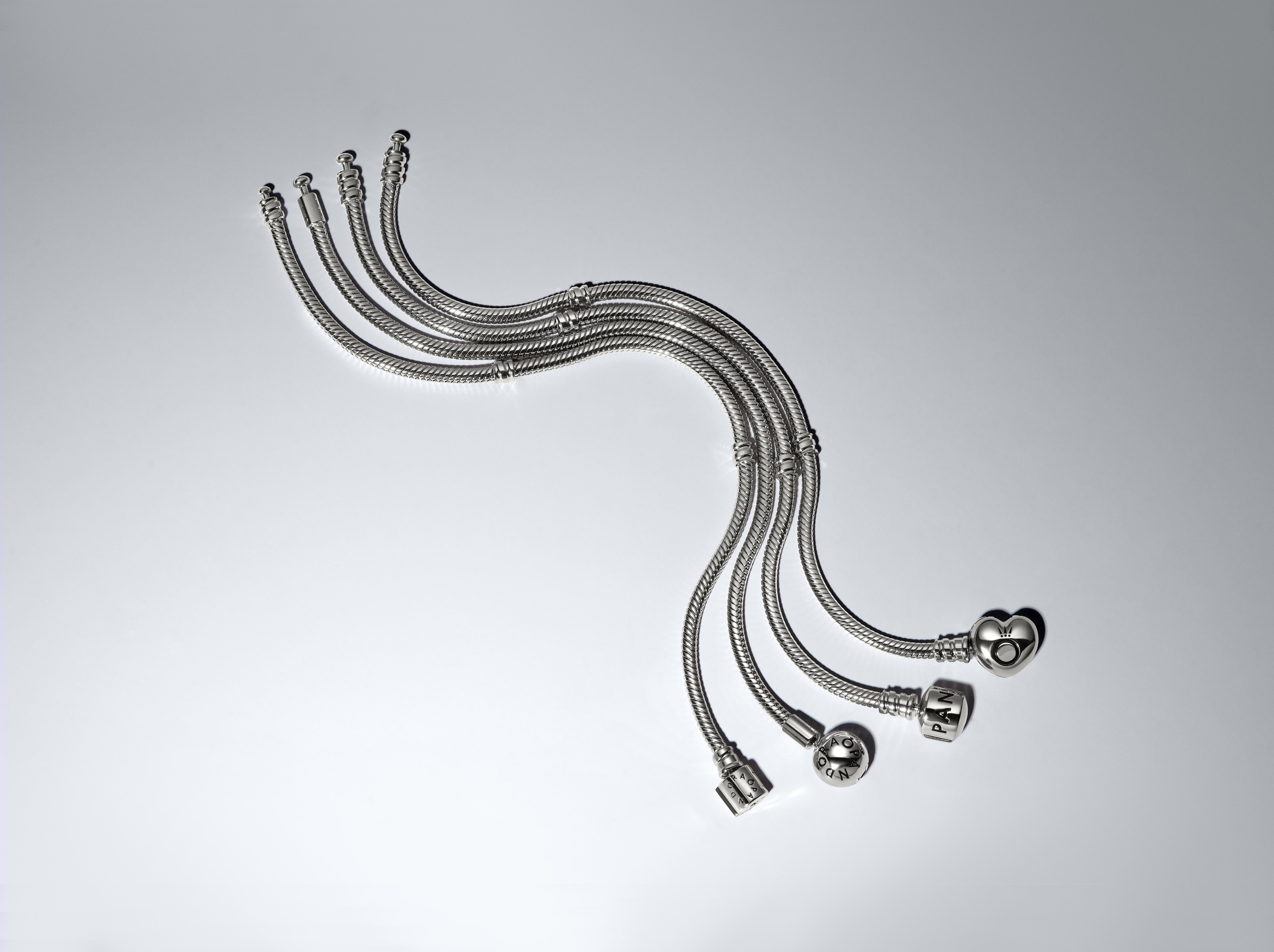 Pandora Moments Schlangen-Gliederarmband 594595C00-19